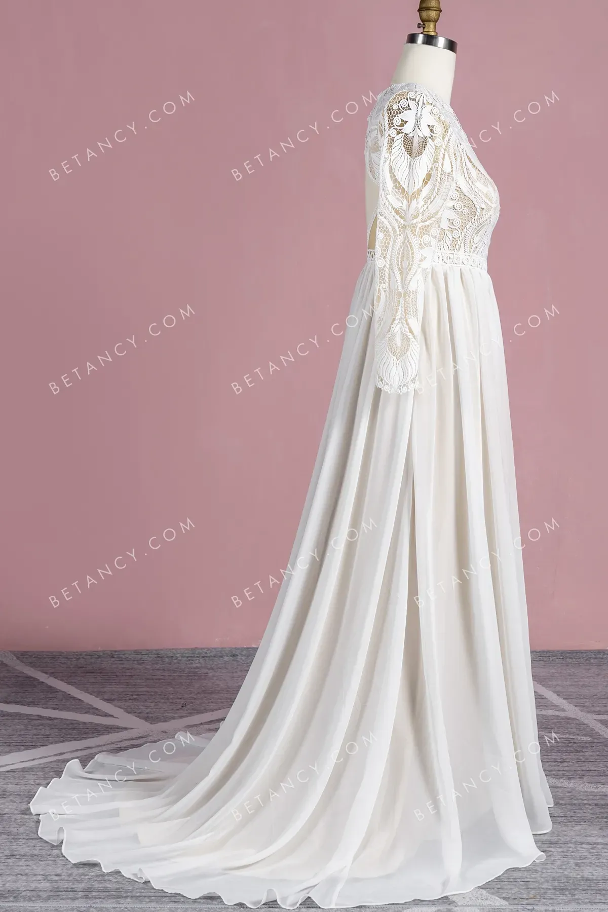 Boho Pattern Lace and Chiffon Long Sleeve Wedding Dress