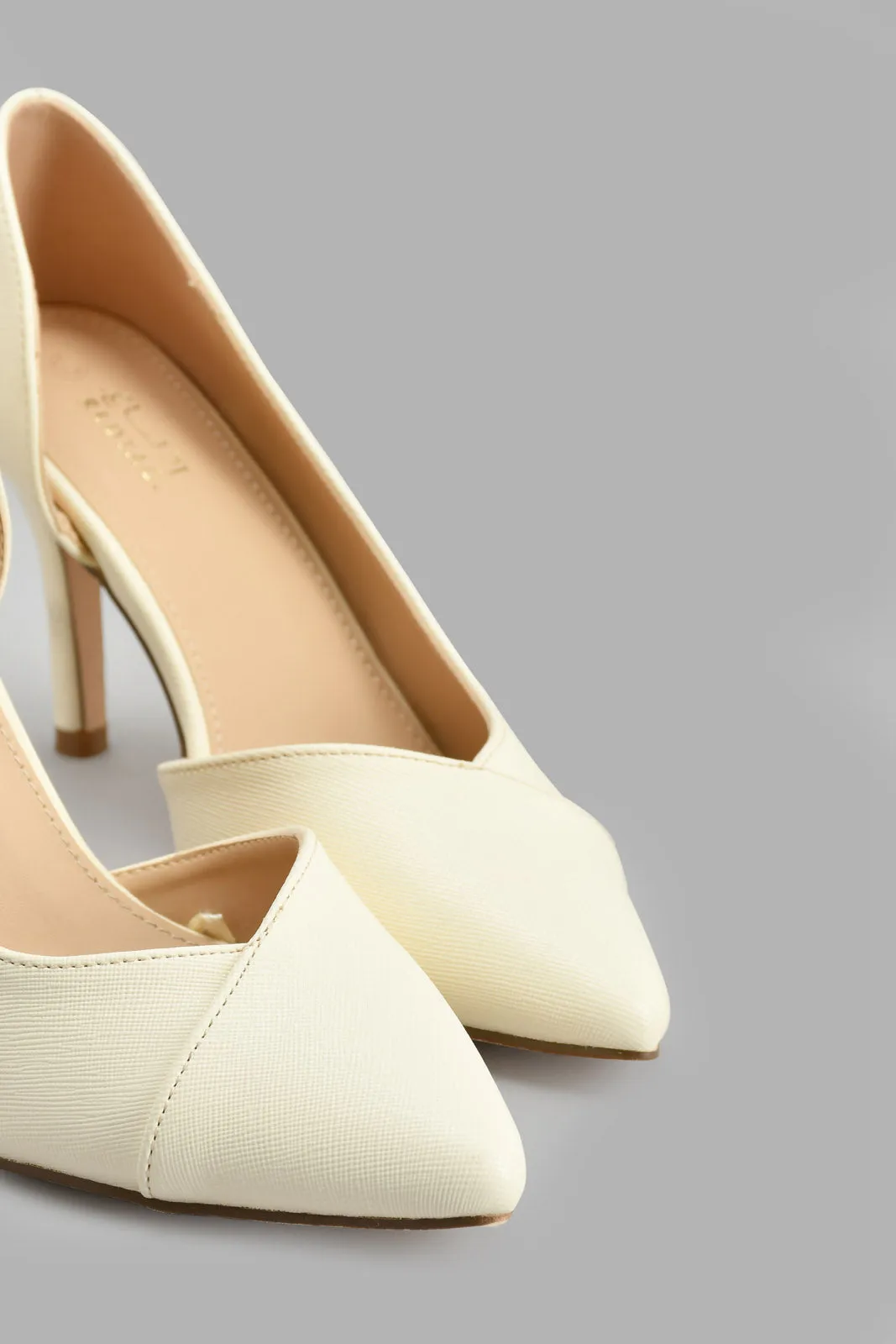 Ivory Court Shoe