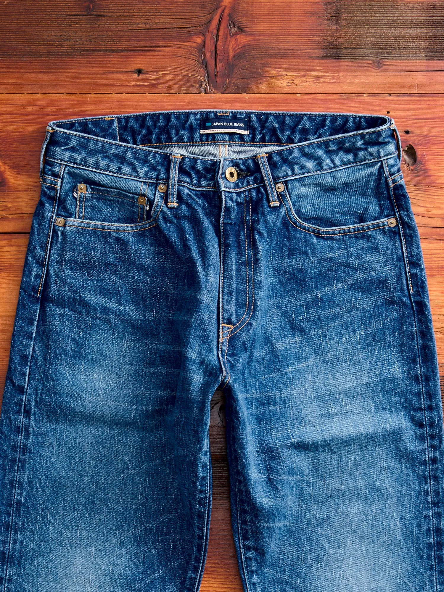 J401-MID "Circle Mid Wash" 14.8oz Selvedge Denim - Classic Straight Fit