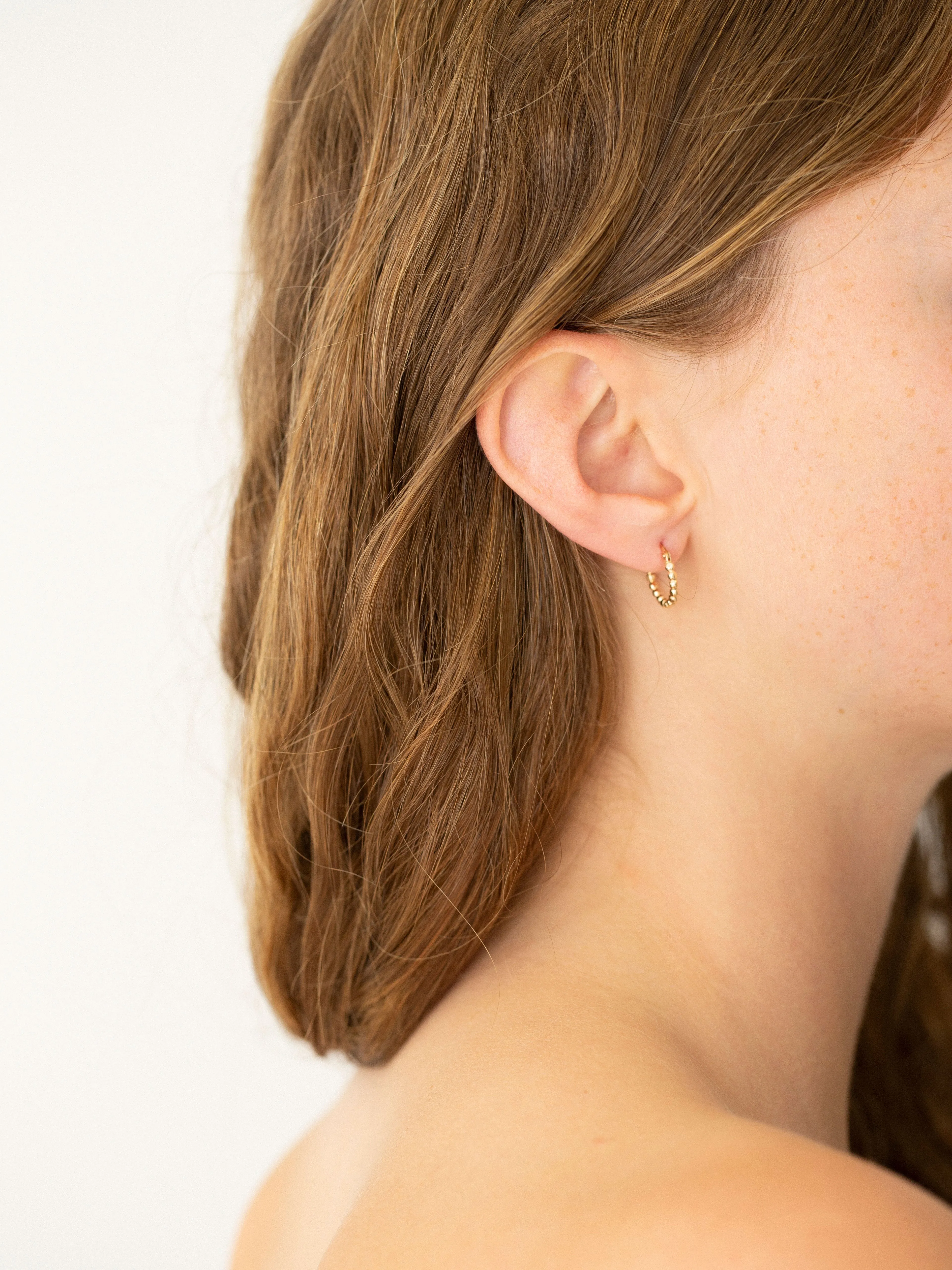 Tempo Hoops Small 9k Gold
